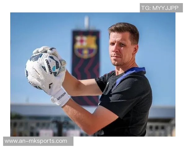 六台记者:巴萨计划在对阵巴列卡诺前为什琴斯尼注册